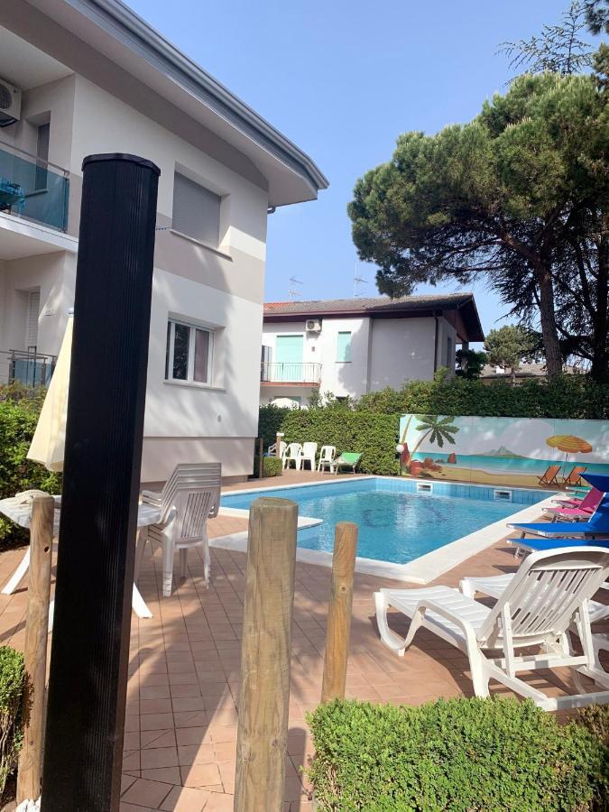 Villa Elisabeth Lignano Sabbiadoro Exterior foto